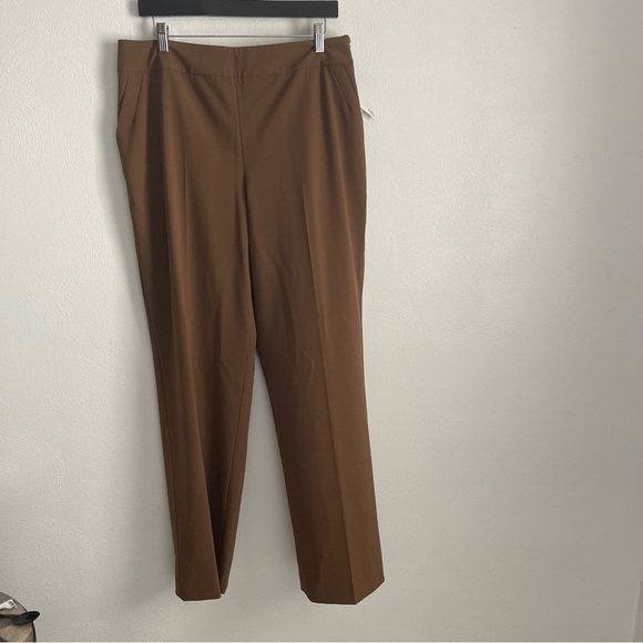 Talbot's Women's Dress Straight Pants stretch camel color NWT Size 16 - Picture 1 of 13